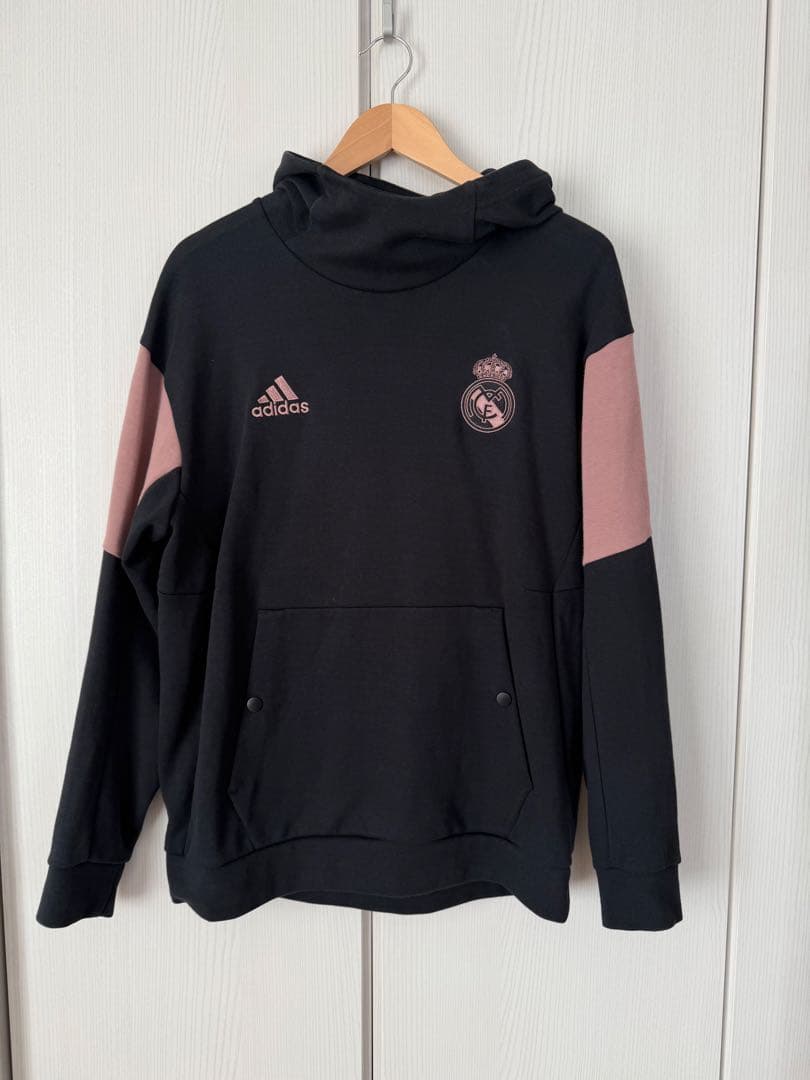 22-23 レアル・マドリード トラベルフーディー　パンツ　上下セット　ジャージ