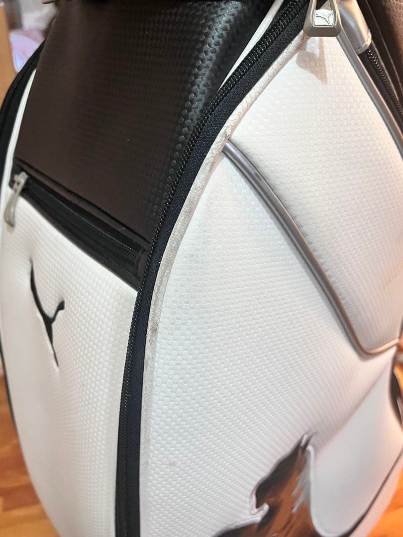 y.09019831212　Puma ゴルフバッグ ホワイト/ブラック