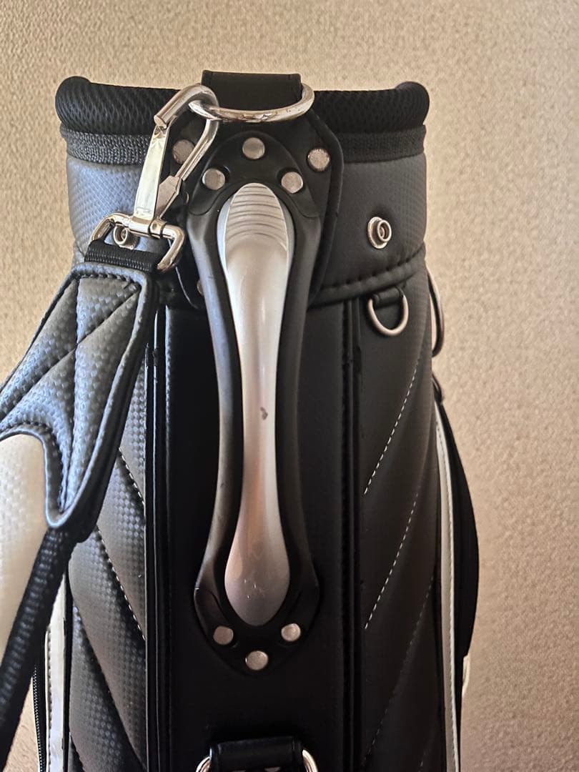 y.09019831212　Puma ゴルフバッグ ホワイト/ブラック