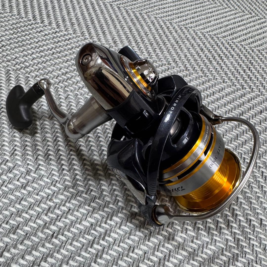 【美品】Daiwa ダイワ 10セルテート CERTATE 3000