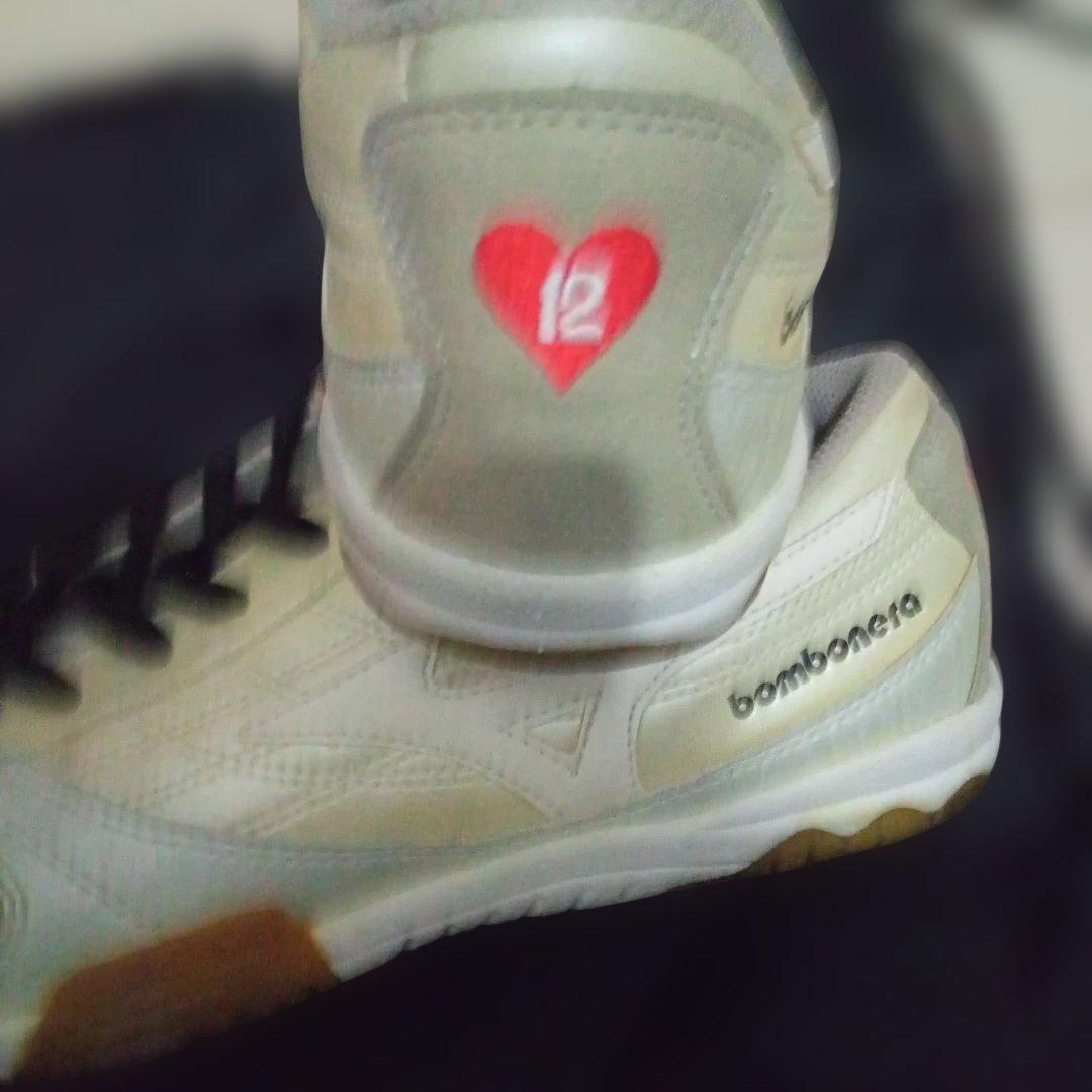 美品!《MIZUNO》《bombonera》コラボ★(限定)フットサルシューズ★