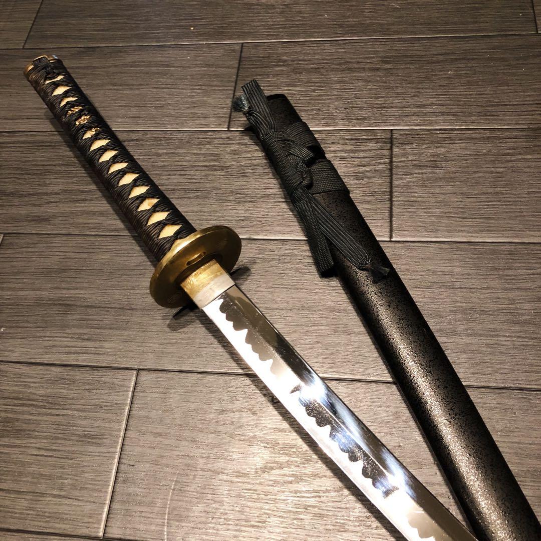 高級模造刀　居合刀　金の鍔　緑拵え