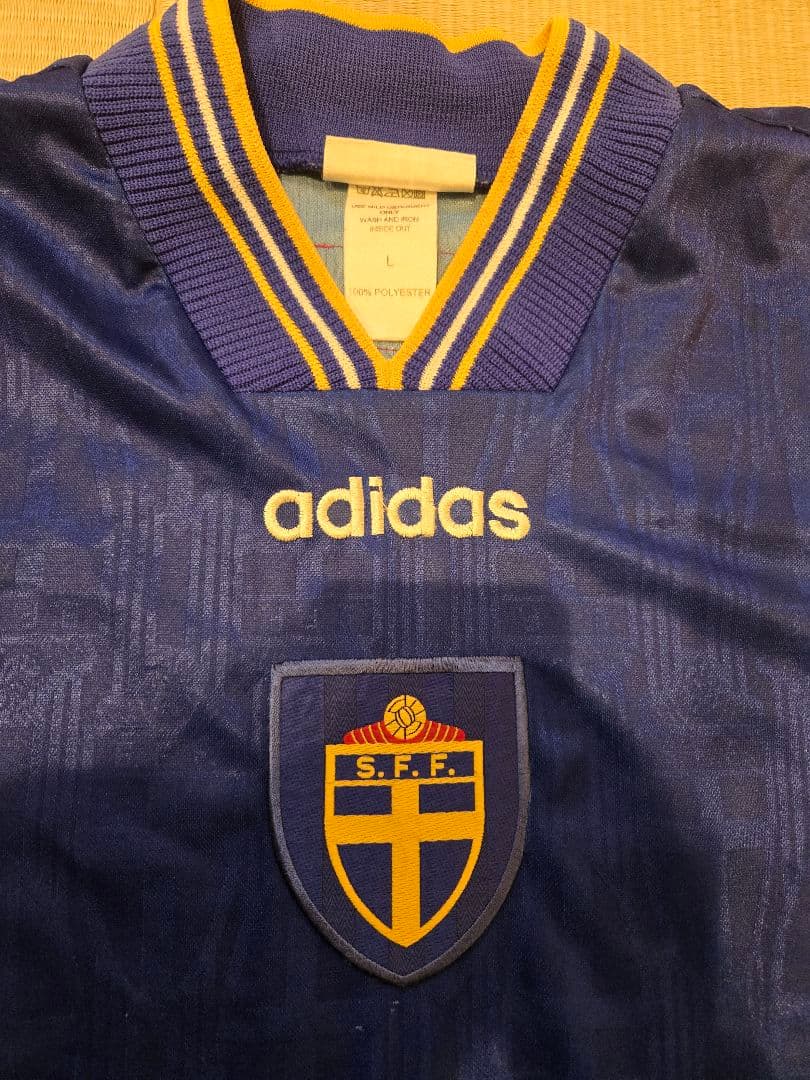 adidas95-96 13番 スウェーデン代表 アウェーユニフォーム