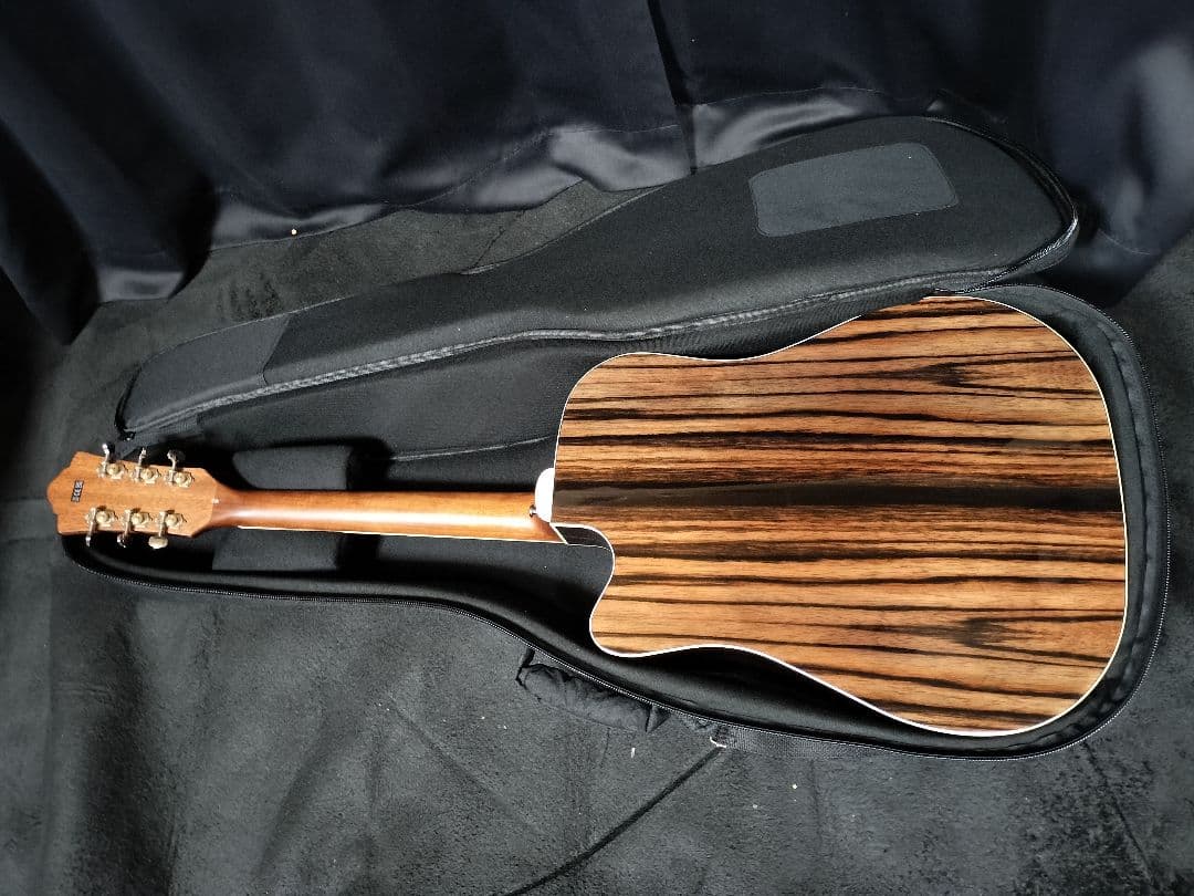 GUILD 【D-260CE Deluxe】（エレアコ）