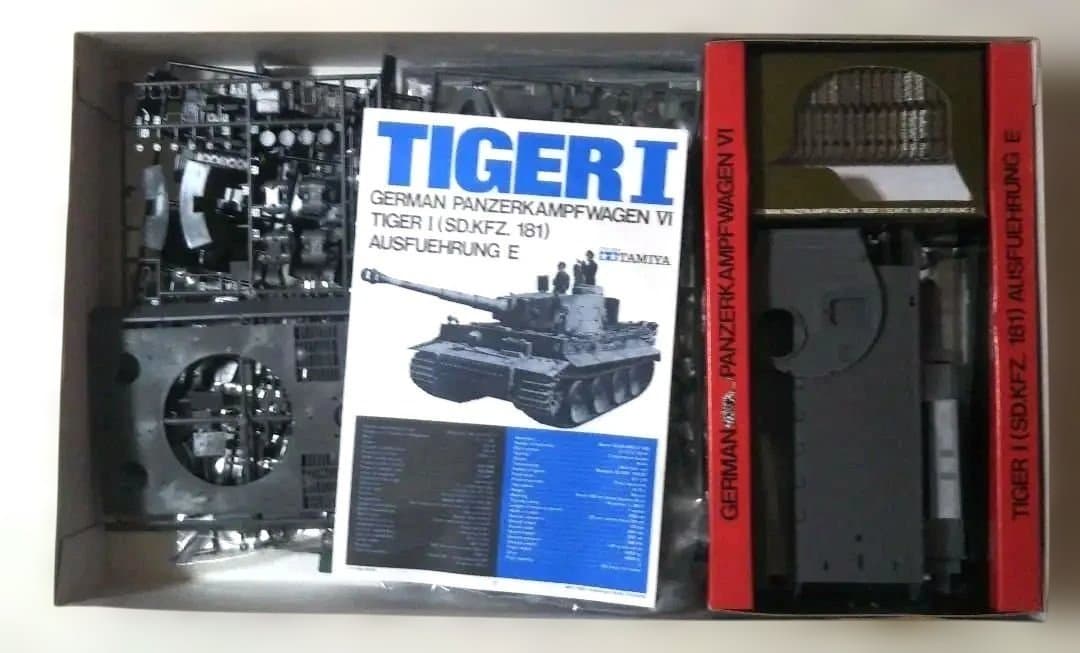ヨ*ン様 タミヤビックスケールドイツ陸軍重戦車 タイガーI型 1/25一部ランナ