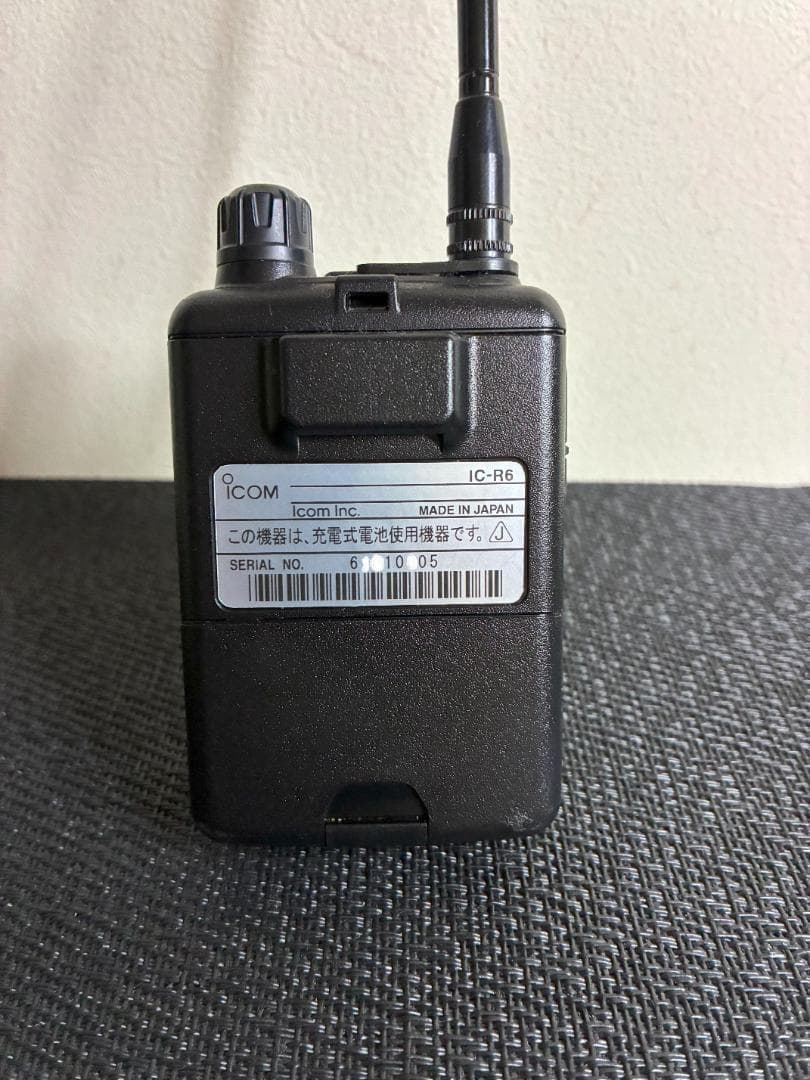 iCOM IC-R6　♦ダイヤモンドSRH-787アンテナ付属