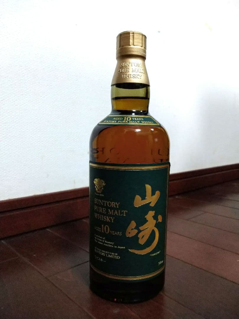 サントリー ピュアモルトウイスキー《山崎》10年　700ml