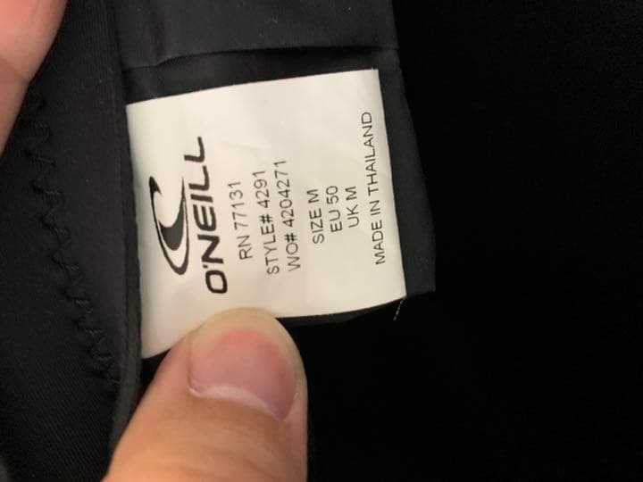 ウェットスーツ