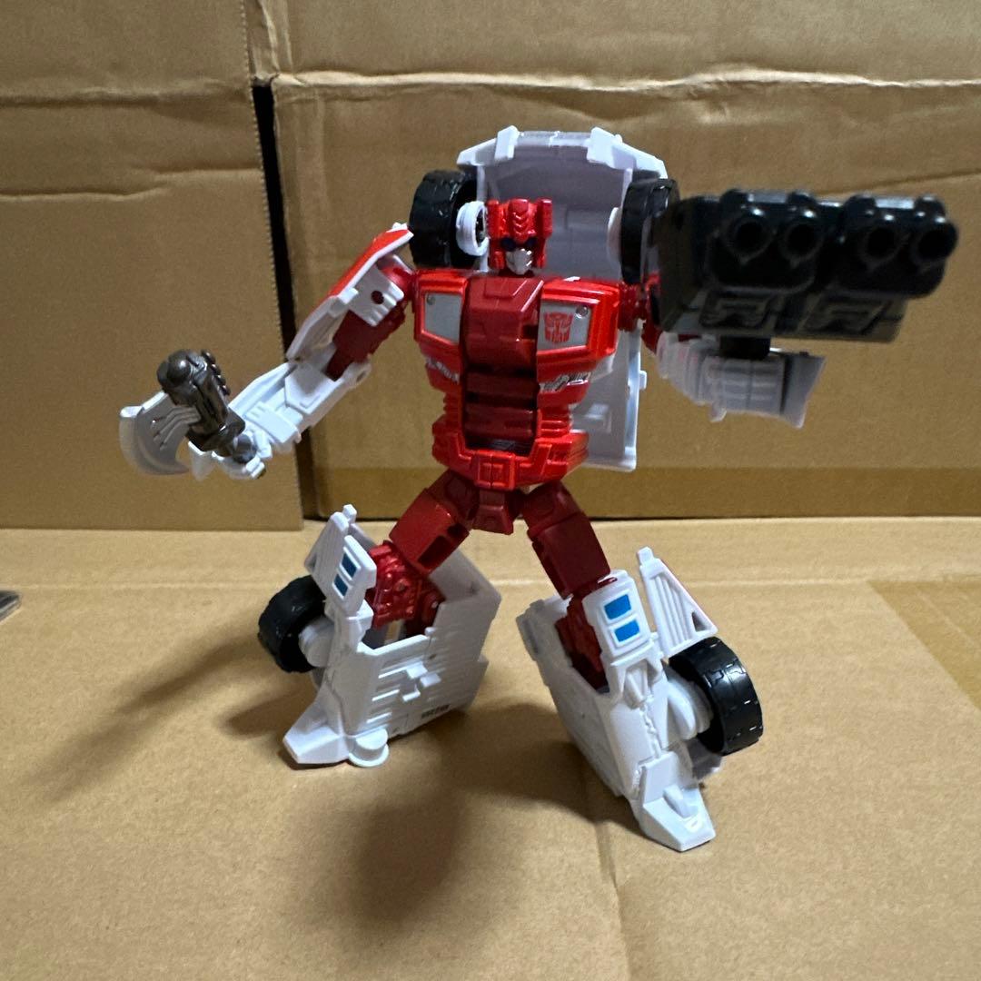 誉 トランスフォーマー ファーストエイド　ブラストオフ