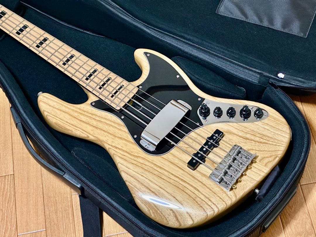 【美品】Sire v7 Vin Ash 2nd 5弦 Marcus Miller