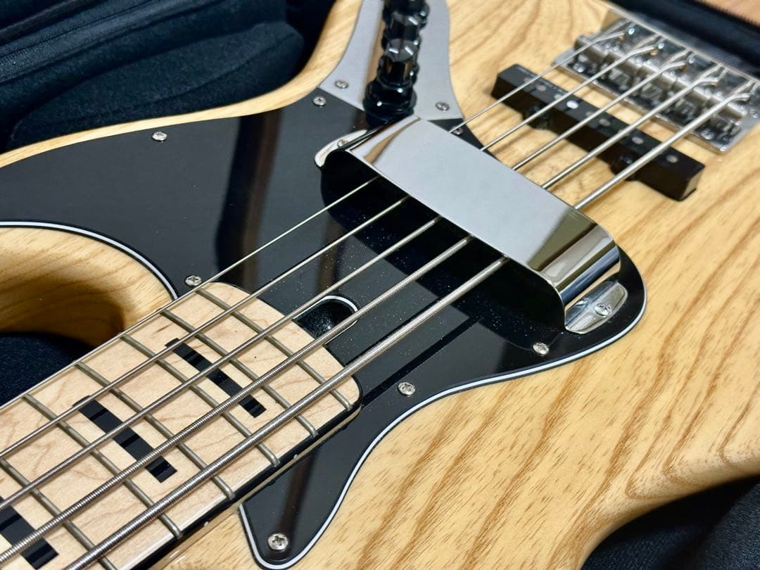 【美品】Sire v7 Vin Ash 2nd 5弦 Marcus Miller