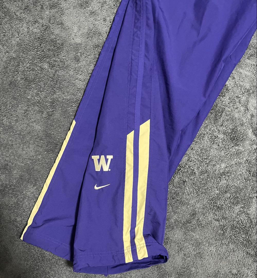 NIKE ナイロンパンツ