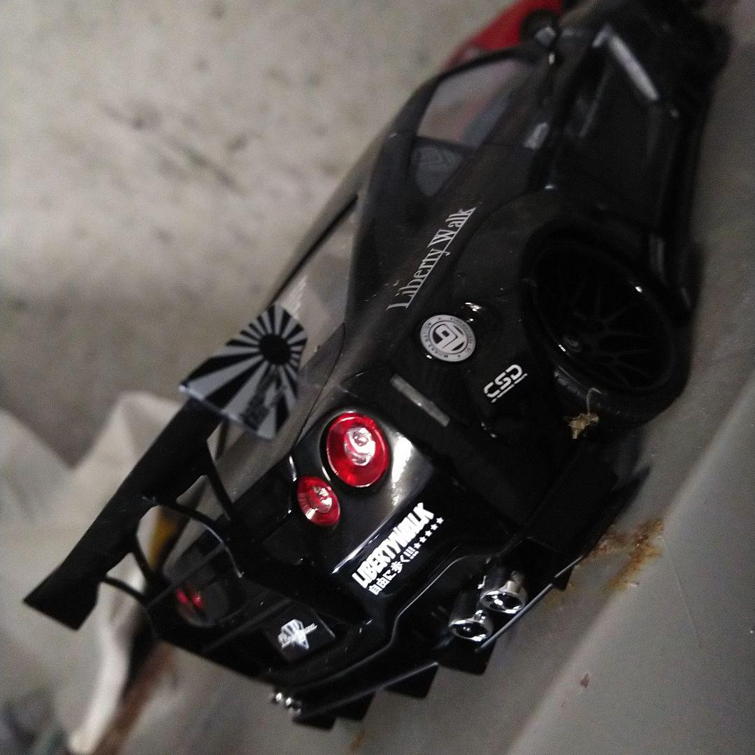 アオシマ1/24日産GT-R35リバティウォークLBGT-R完成品