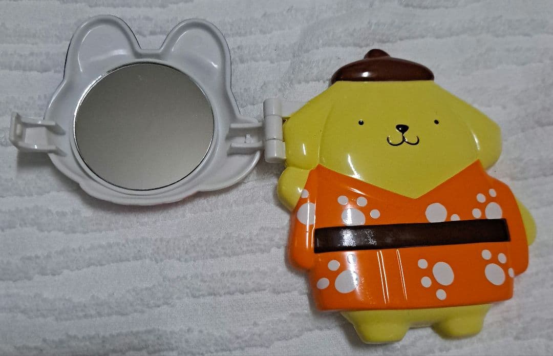 ポムポムプリン　サンリオ　お面コンパクトミラー　2001 レア　未使用
