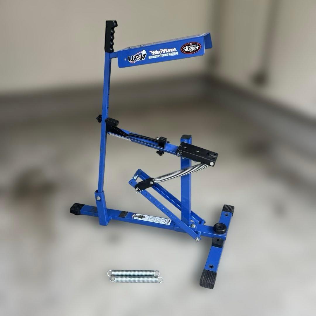 中古室内保管　ピッチングマシン　新品バネ 2本付き