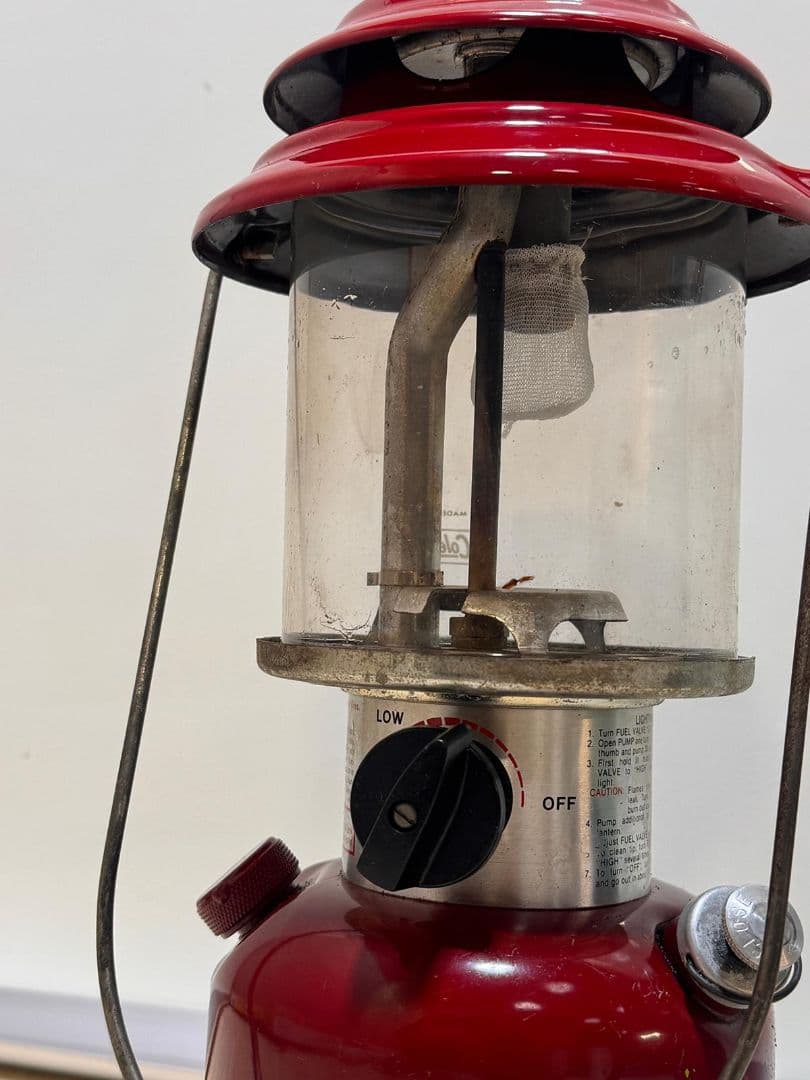 Coleman ランタン 赤 キャリーケース付き