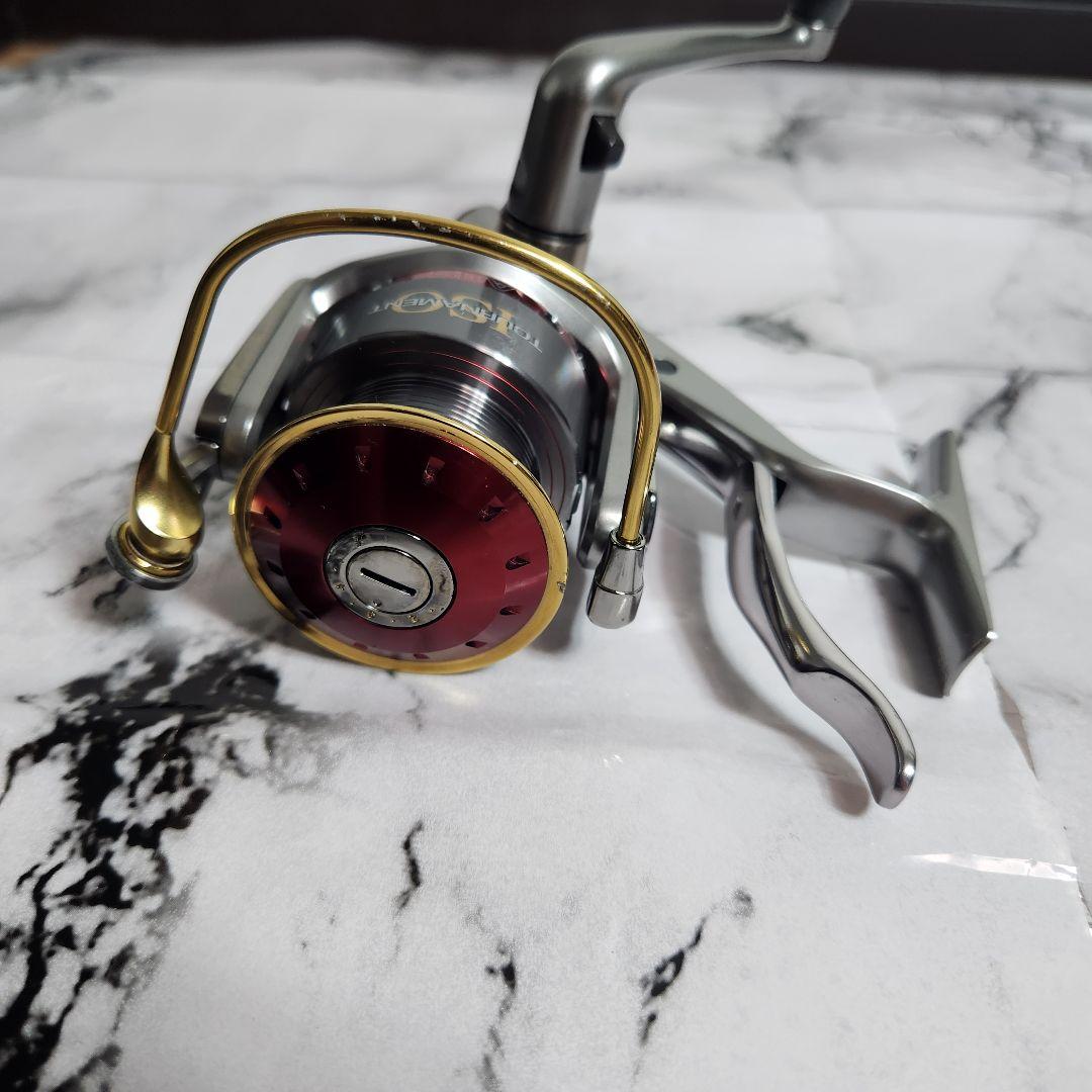 リール Daiwa TOURNAMENT ISO Z2500LB AIRL