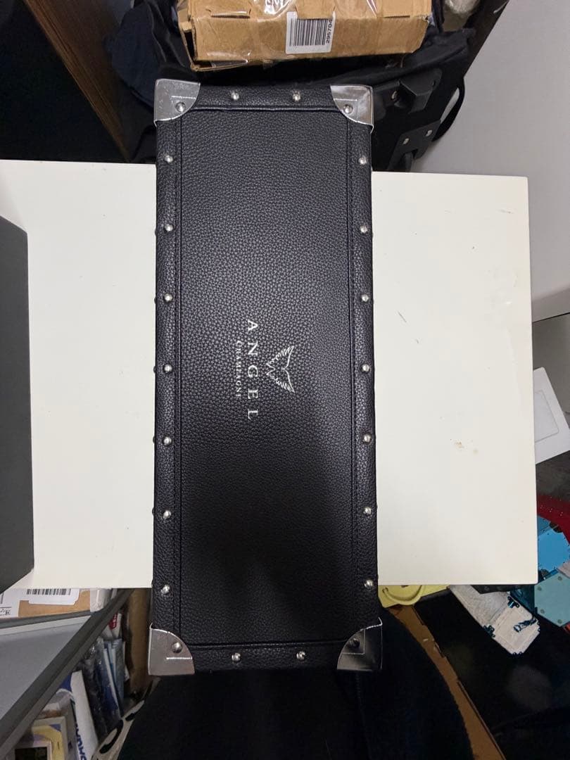 Angel Champagne マットブラックボトル