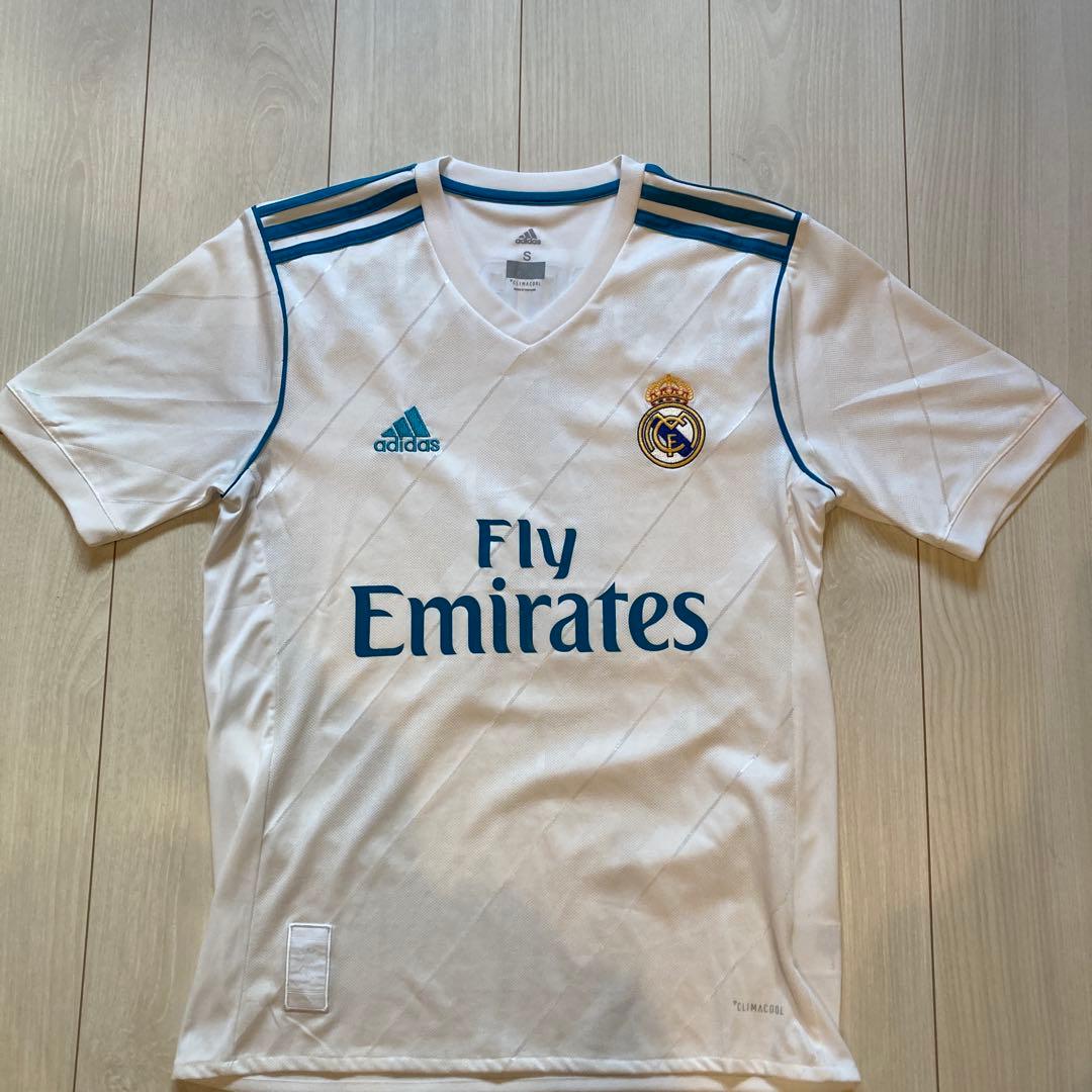 セルヒオラモスネーム入り　17/18 レアル・マドリードホームユニフォーム