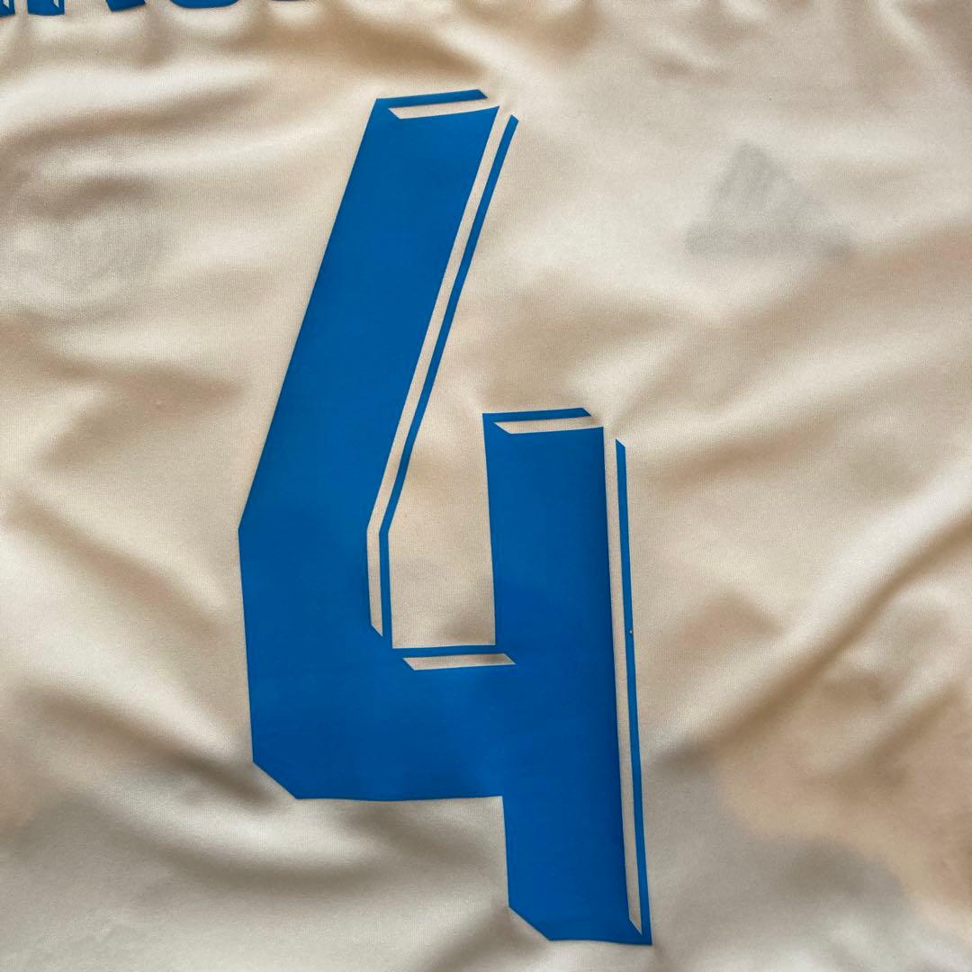 セルヒオラモスネーム入り　17/18 レアル・マドリードホームユニフォーム