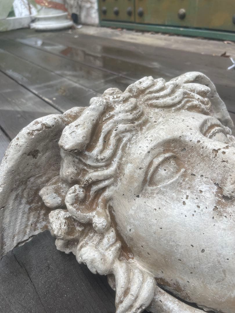 像メデューサ 高さ34сm・ゴルゴンの頭 壁掛 材質: コンクリート