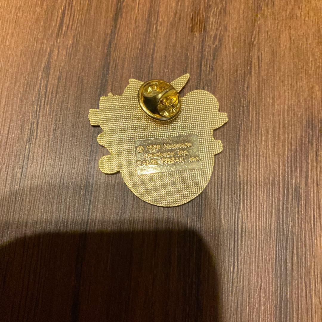 ポケモンセンター大阪 OSAKA オープン記念　ピンズ　ピカチュウ ゼニガメ