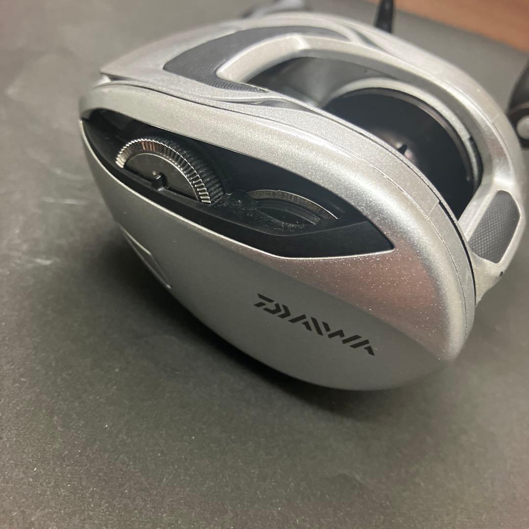 【美品】　ダイワ　T3 1016H-TW