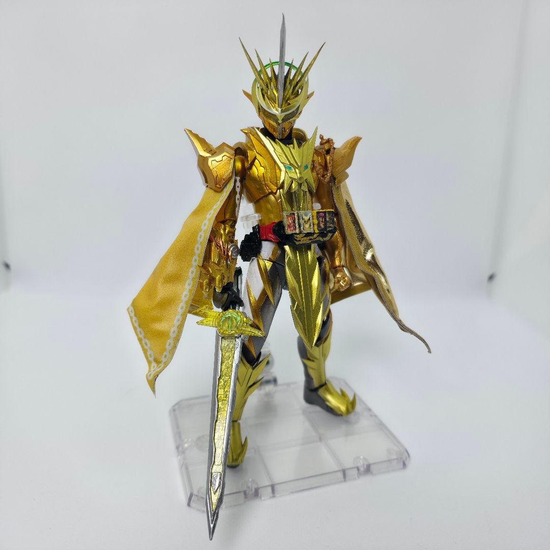 フィギュアーツ規格　仮面ライダーセイバー　3体セット　ブレイズ　エスパーダ