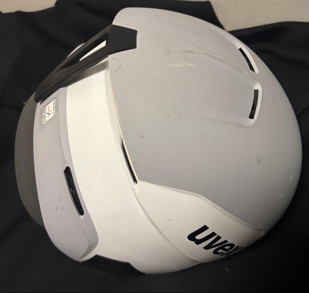 【週末価格】UVEX INVICTUSヘルメット 55-56CM 2023-24