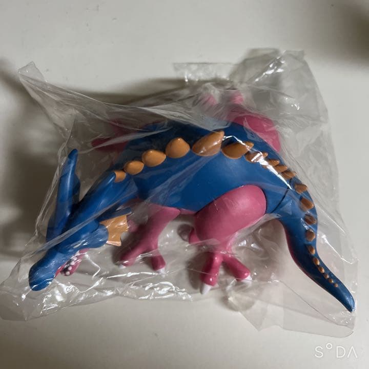 ドラクエ　フィギュア　キースドラゴン　ソフビ　100体限定