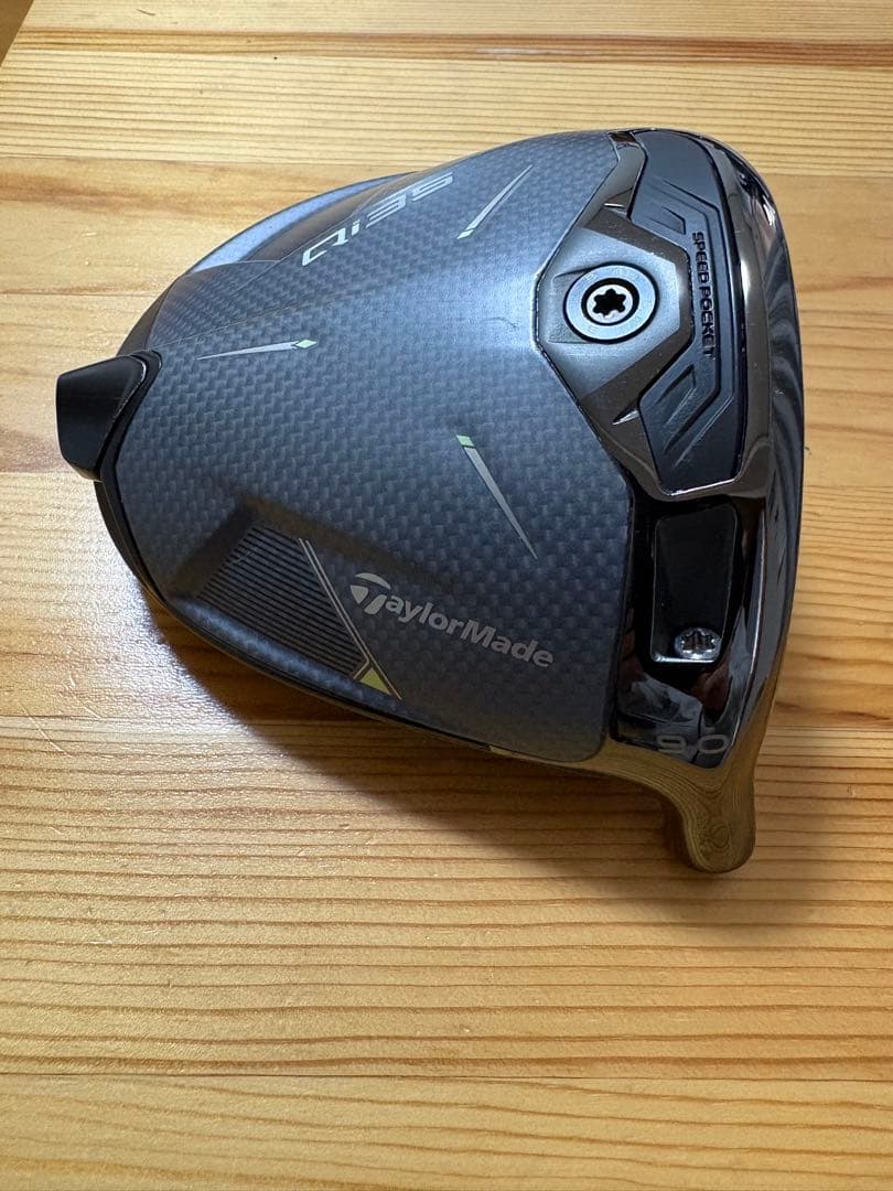 TaylorMade Qi35 ドライバーヘッド