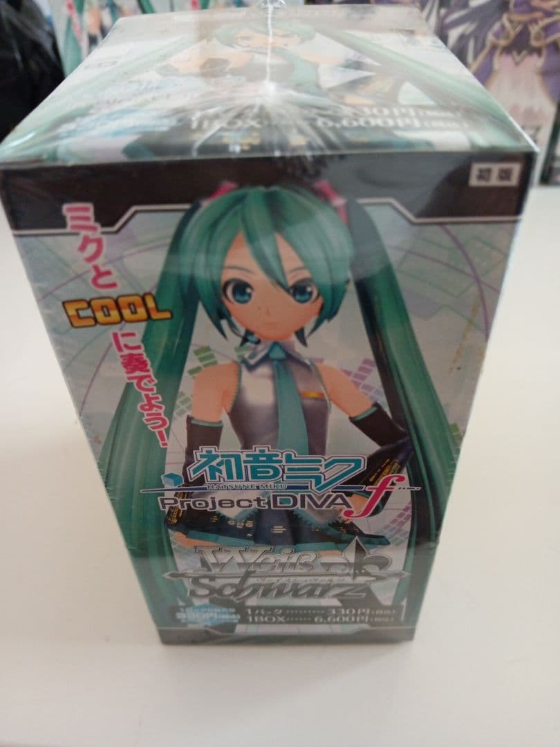 ［希少］初音ミク Project DIVA f ヴァイスシュヴァルツ1BOX