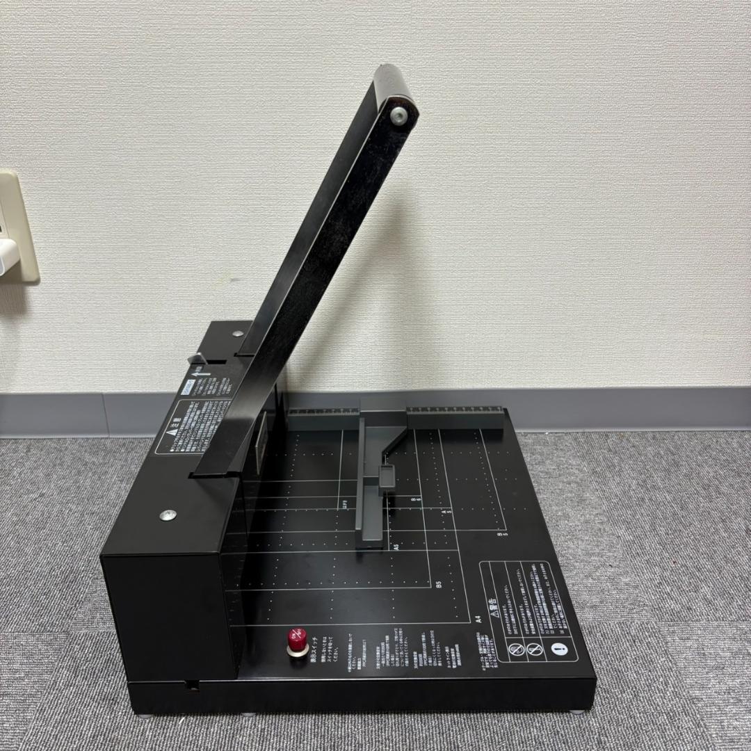 裁断機 STACK CUTTER 200-DX