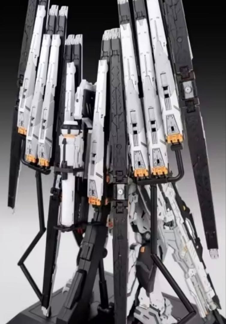 Farmer‘s creation 1/100 RX93 νGK海外製