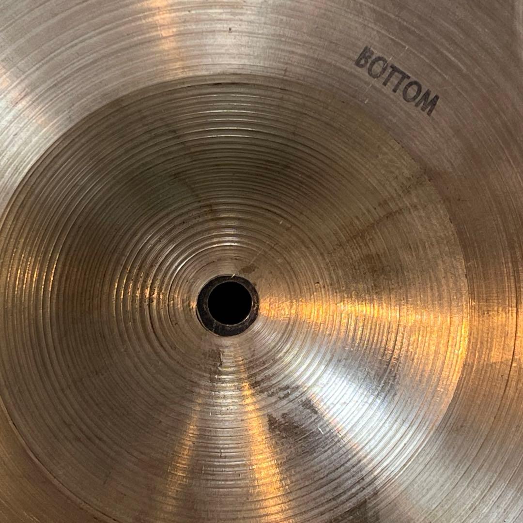 ビンテージ　白抜きZildjian CONCERT BAND 18” /47cm