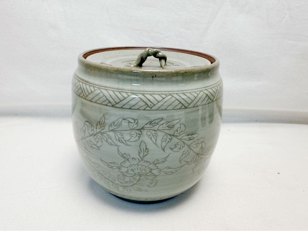 未使用 茶道具 香舟造 牡丹唐草文 皆具 杓立て 建水 蓋置 水指 共箱