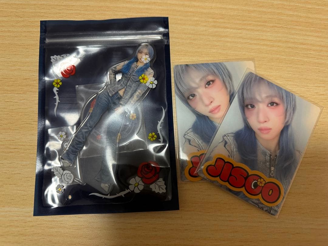 HANA ファンミ アクリルスタンド アクスタ JISOO ジス、トレカセット
