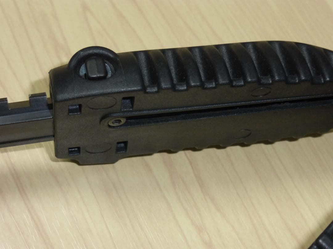 FAB Defense バイポッドグリップ T-POD クイックリリース