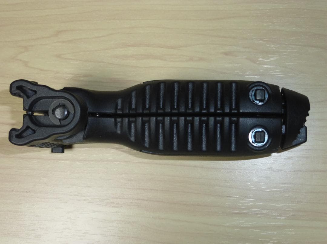 FAB Defense バイポッドグリップ T-POD クイックリリース