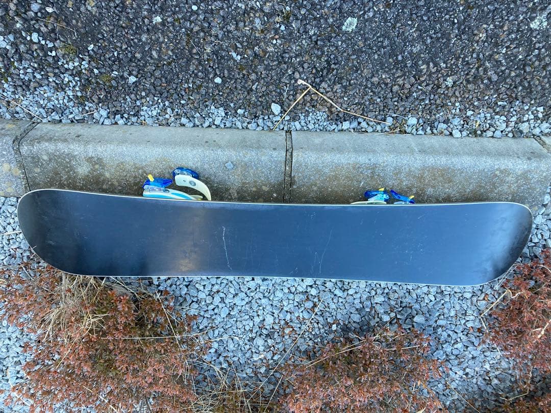 【値下げしました】ミニーマウス スノーボード120