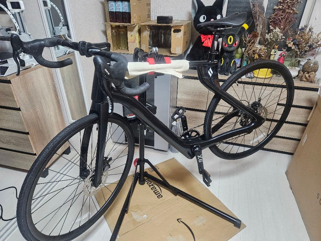 superstrata スーパーストラータ　ロードバイク