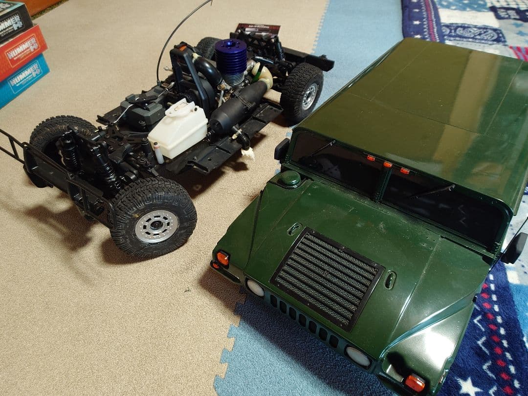 大*輝様 中古 ディアゴスティーニ ラジコン 1/8 RC ハマーH1 エンジン