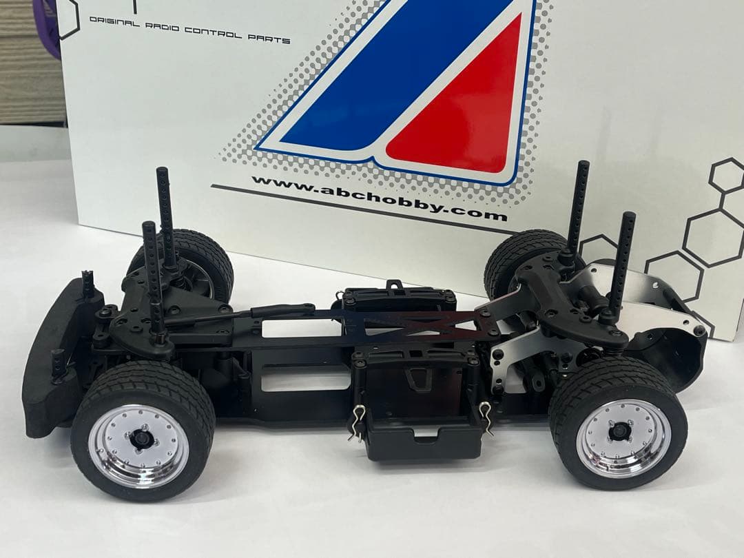 ABCホビー DATSUN510ブルーバード　未使用、組み立て済みガンベイド