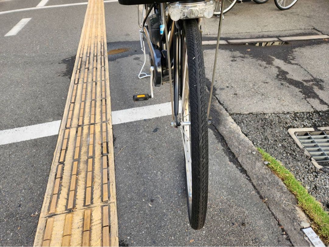 中古27インチYAMAHA電動アシスト自転車　15.4Ah 大阪　003番