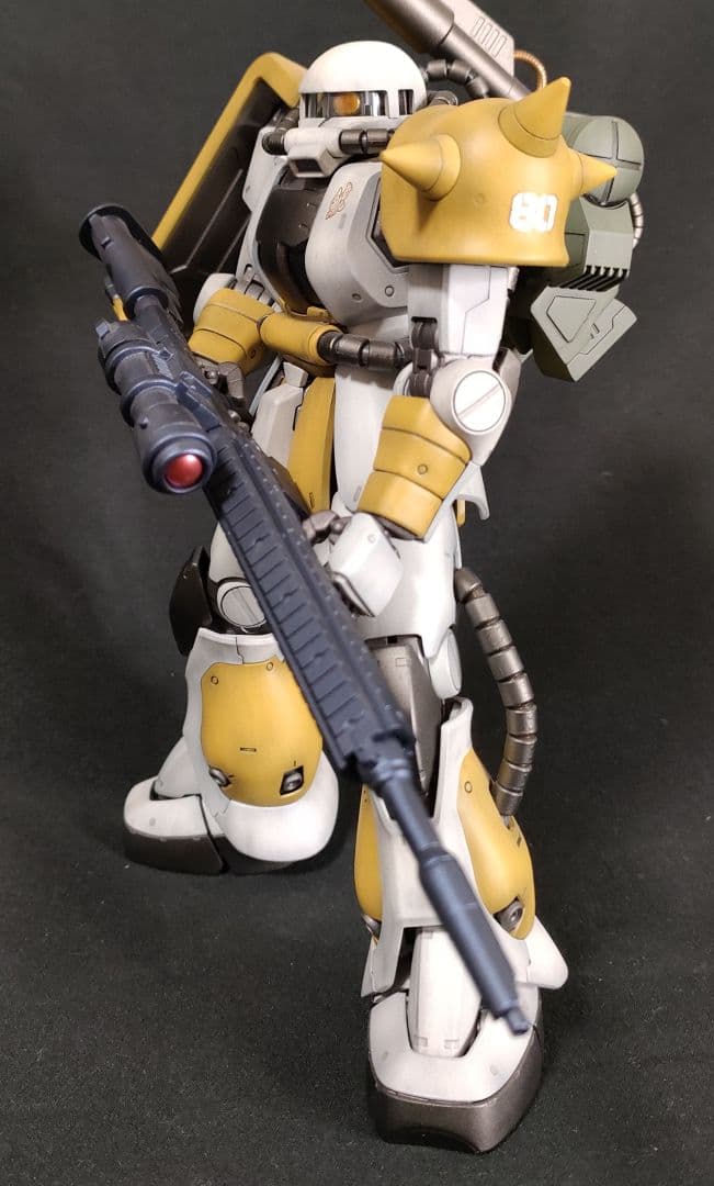 ガンプラ 塗装済完成品 MG MS-06F ザク Ver.2 ビーム兵器試験型