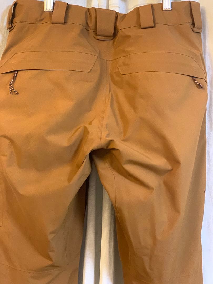 美品Burton [ak] GORE-TEX スノーボードパンツ