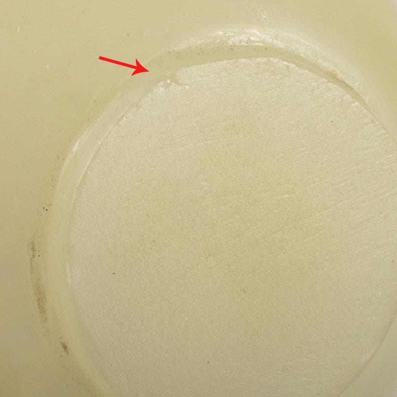 中国　玉石彫刻　小さな三足香炉　蓋炉　V　6621