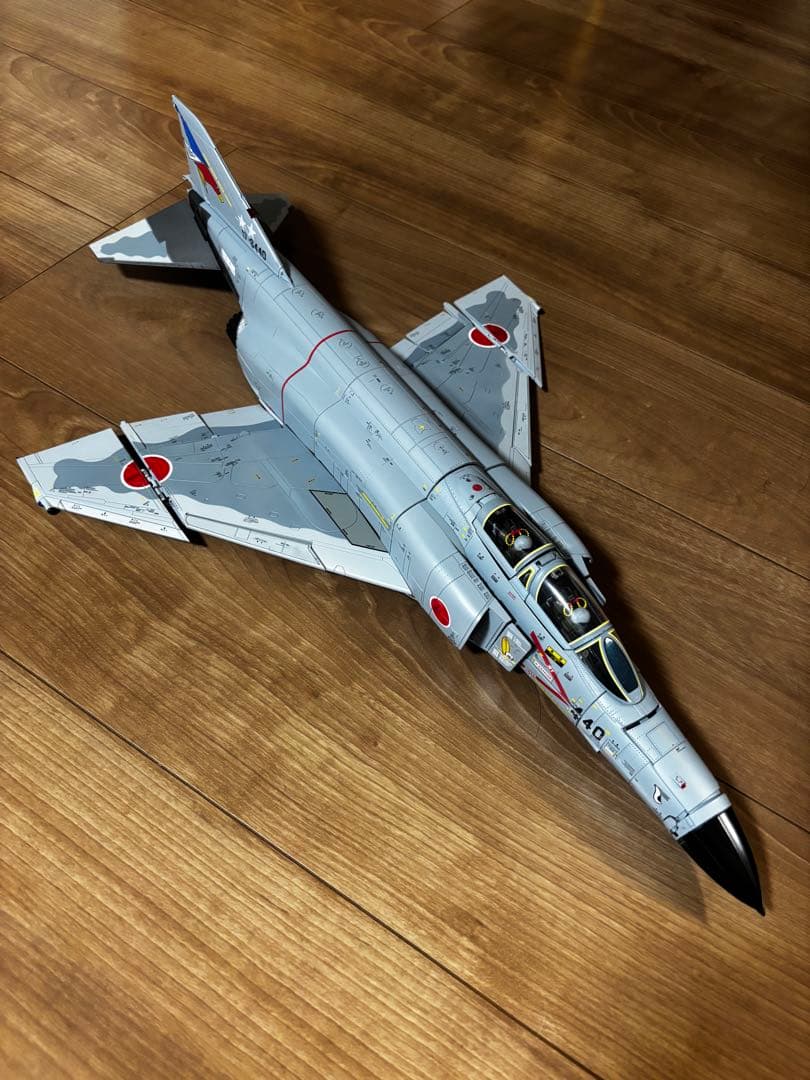 F-4EJ改をつくる(完成品) 一部破損あり・プラスチック製のクリアケース付き