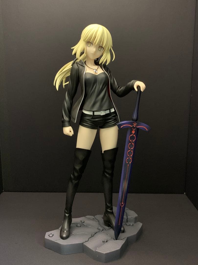 【開封済】セイバー　オルタ　アルトリア・ペンドラゴン　フィギュア