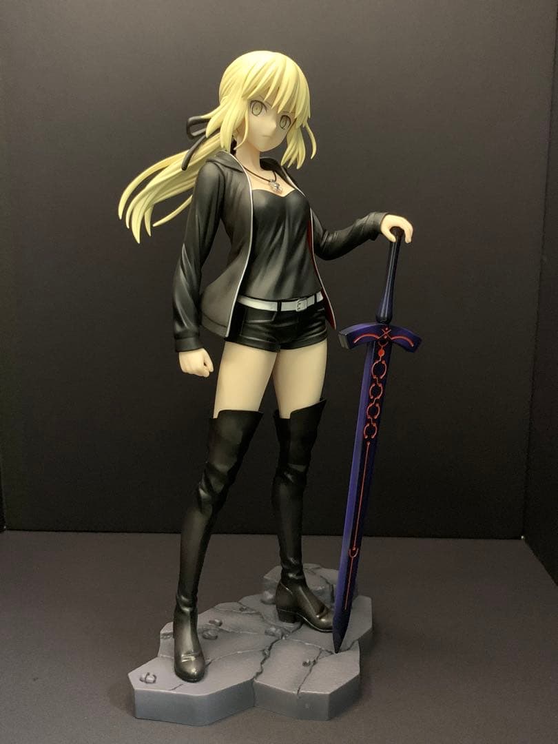 【開封済】セイバー　オルタ　アルトリア・ペンドラゴン　フィギュア